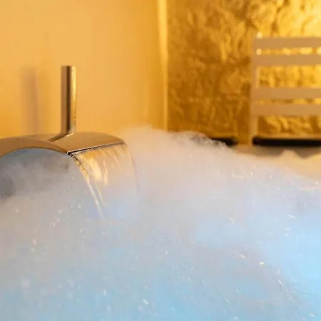 Luxury Room, Parking, Wifi, Jacuzzi, Balneo 아파트 *